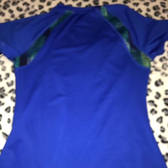 Fila workout top - Picture 2 of 3